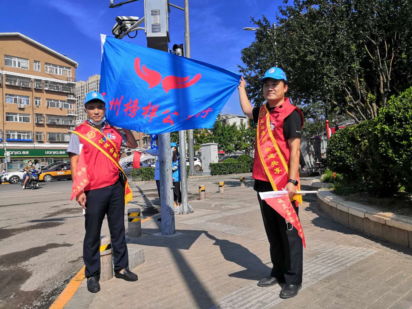 <strong>美女被男人操逼视频软件</strong>